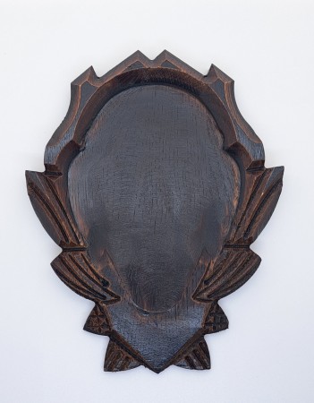 Trofeplate med utskjæring